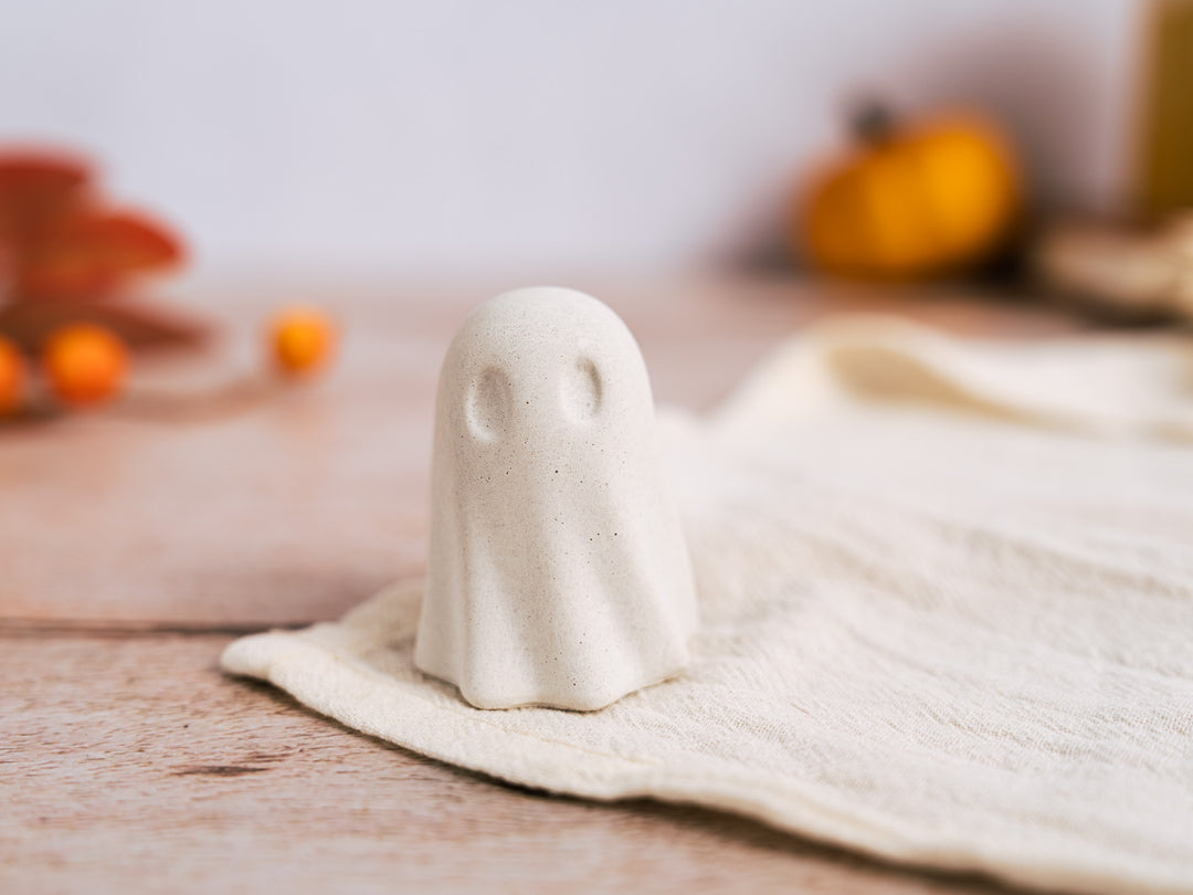 3D Concrete Ghost Figures