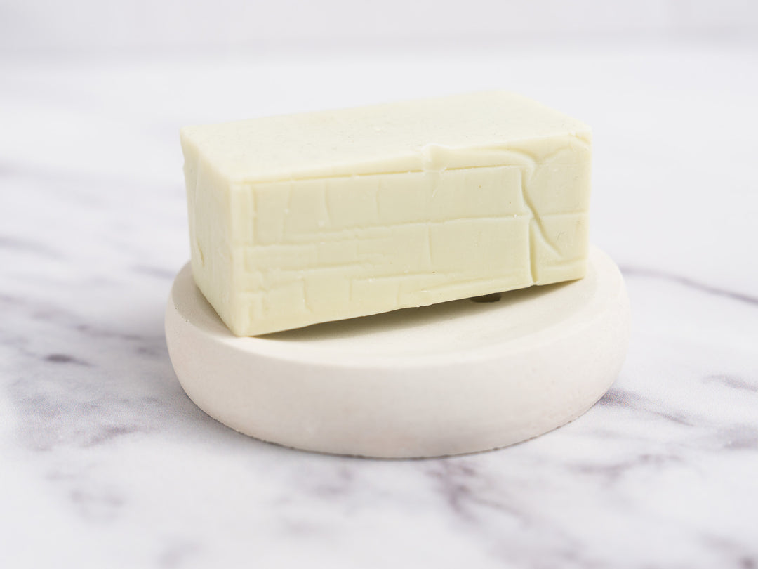 Round Draining Concrete Soap Dish