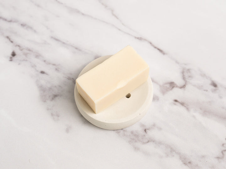 Round Draining Concrete Soap Dish