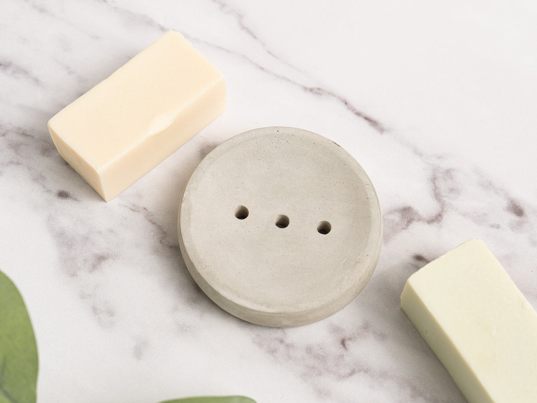 Round Draining Concrete Soap Dish