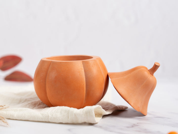 Concrete Pear Shaped Pumpkin with Lid