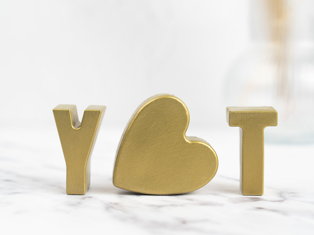 3D Gold Concrete Letters