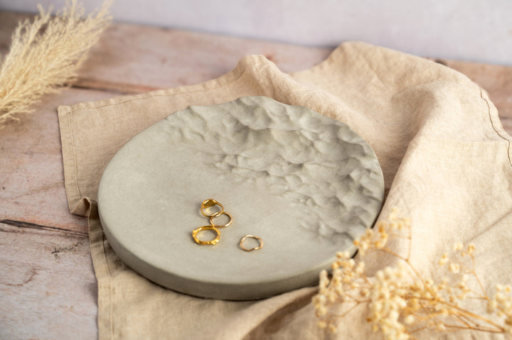 Mountain Style Concrete Tray