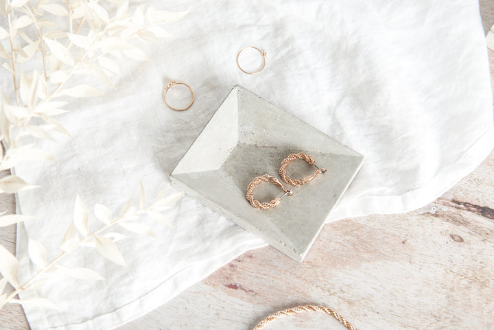 Geometric Ring Trays