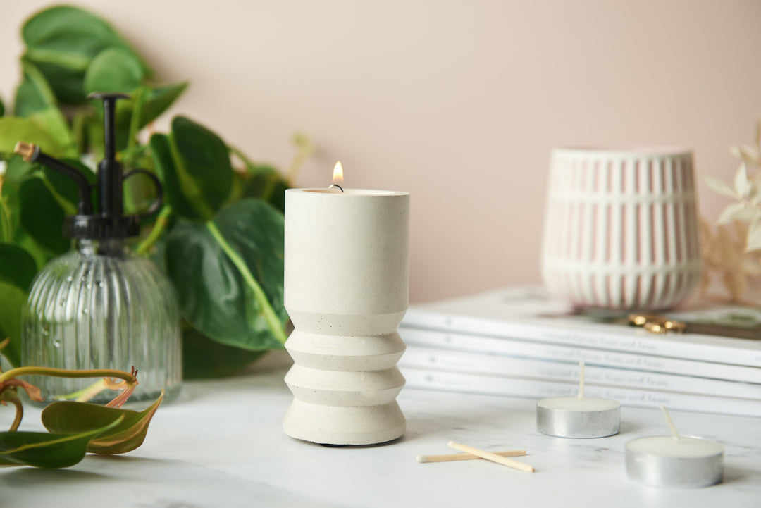 Pillar concrete tea light holders