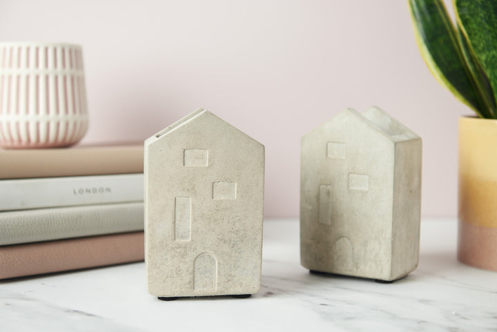 Concrete House Pot Shaped Bookends