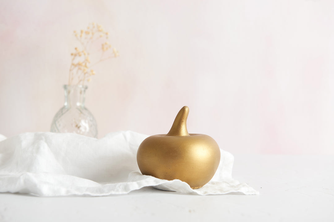 3d Concrete Apple and Pair